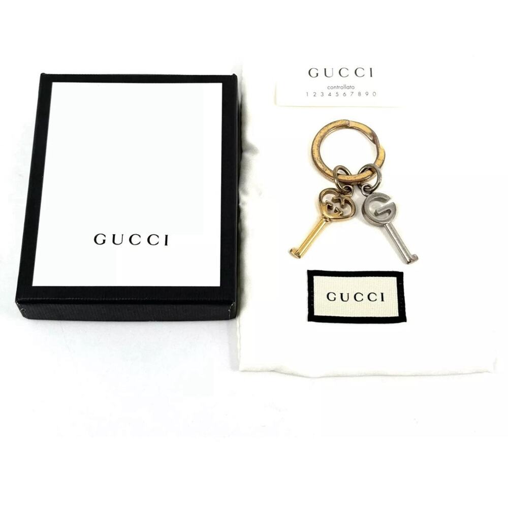 ❌sold❌ GUCCI Keyring Interlocking GG Heart Shaped Key Motif Gold Silver l